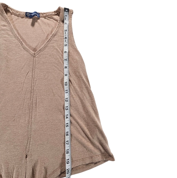 Democracy Tan W/gold Sparkle Tank with V-Neck and Tie Front Size XSmall - Picture 5 of 5